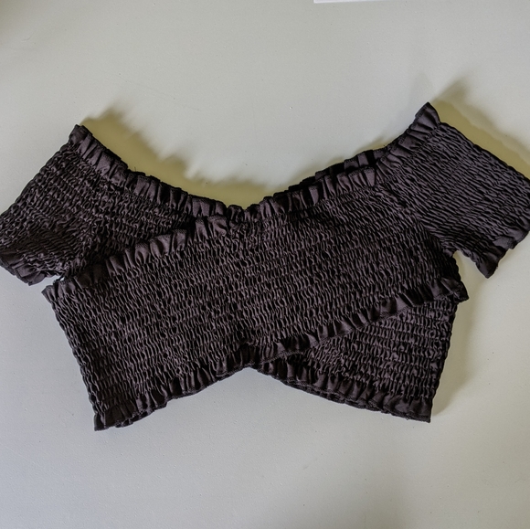 Nasty Gal Off Shoulder cropped top - Picture 5 of 6